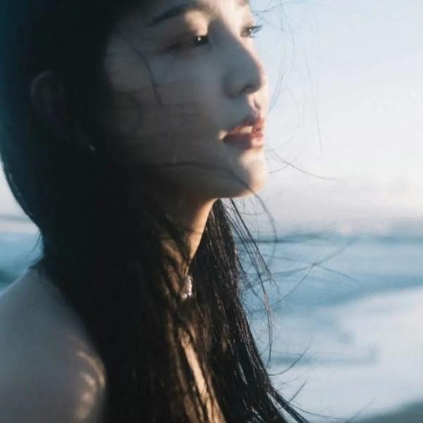 盒装美人